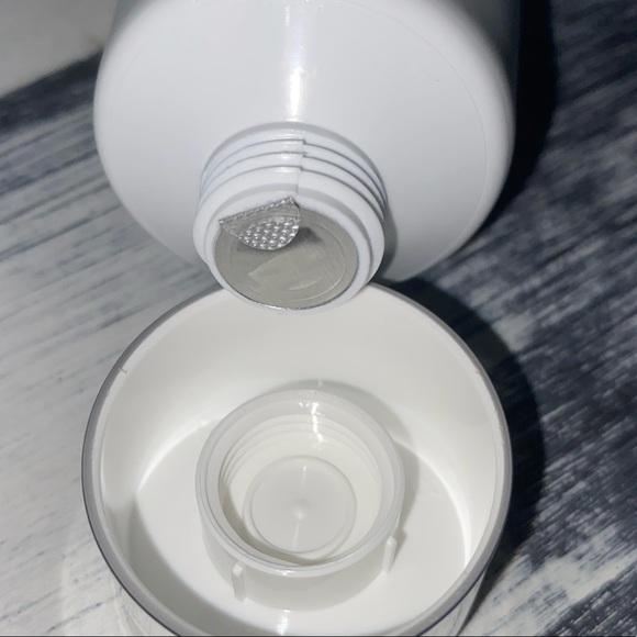 Dr. Brandt Triple Antioxidant Face Cream - Picture 2 of 6